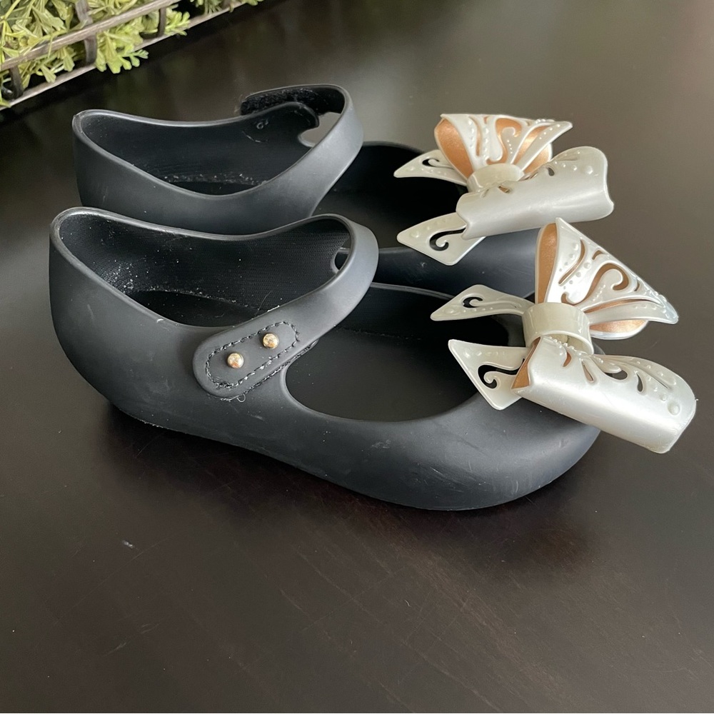 COPY - Mini Melissa Mary Jane’s - size 10
